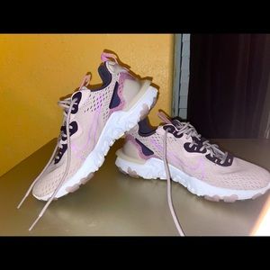 Nike vision react purple pink size- W8.5